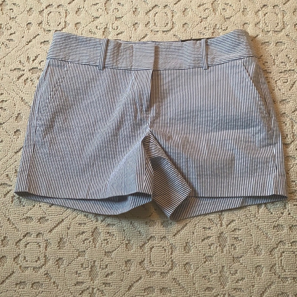 Ann Taylor Seersucker shorts